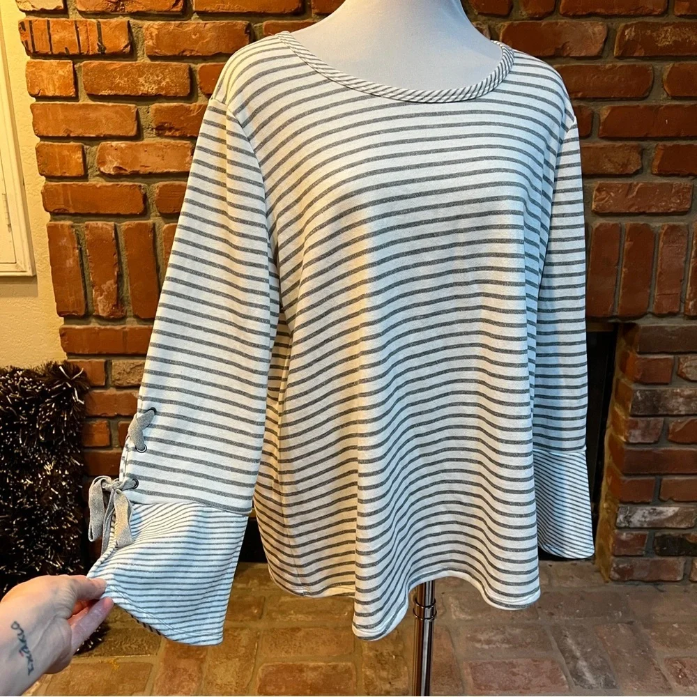 Dressbarn Sunday Womens Top 2X White Gray Blend Sweater Blouse NWT - Picture 9 of 11